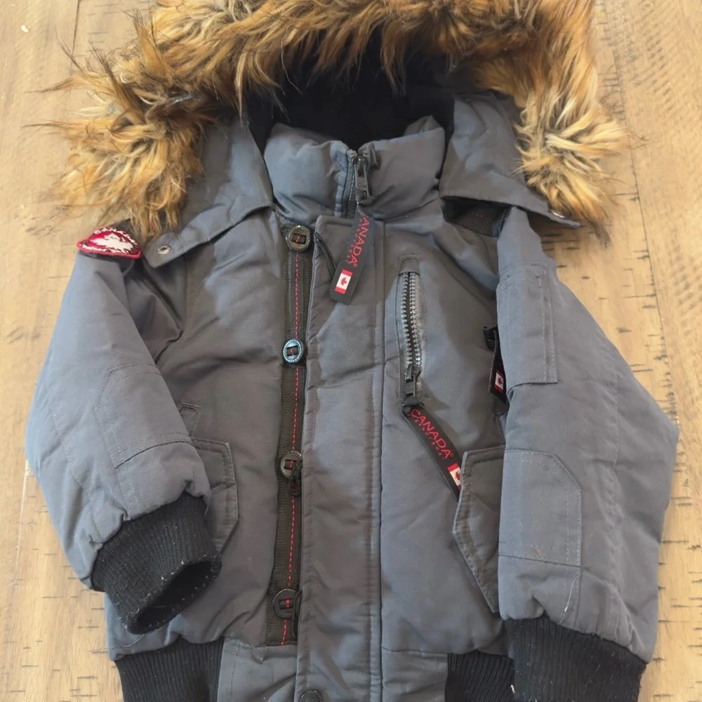 Puffer Coat Canada weather Gear 🍁Jacket with Fur Hood